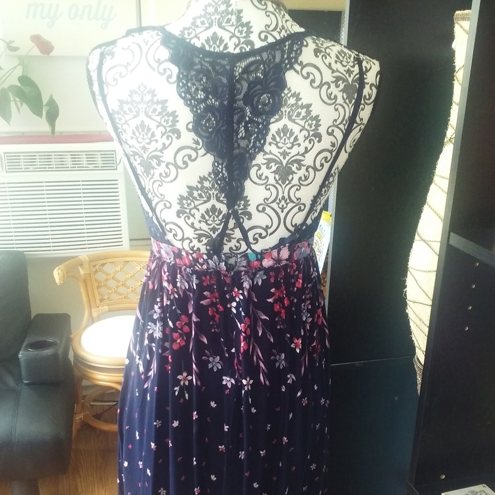 Love Riche Flowered Long Spring/Summer Dress 🌺HP - Picture 3 of 7